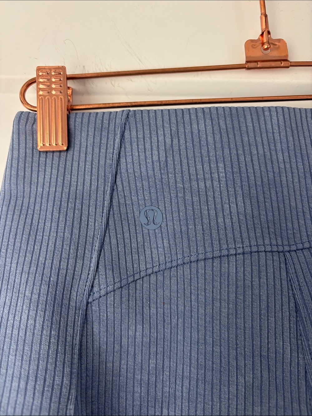 lululemon athletica Ribbed Slate Blue Athletic Shorts - Picture 3 of 5
